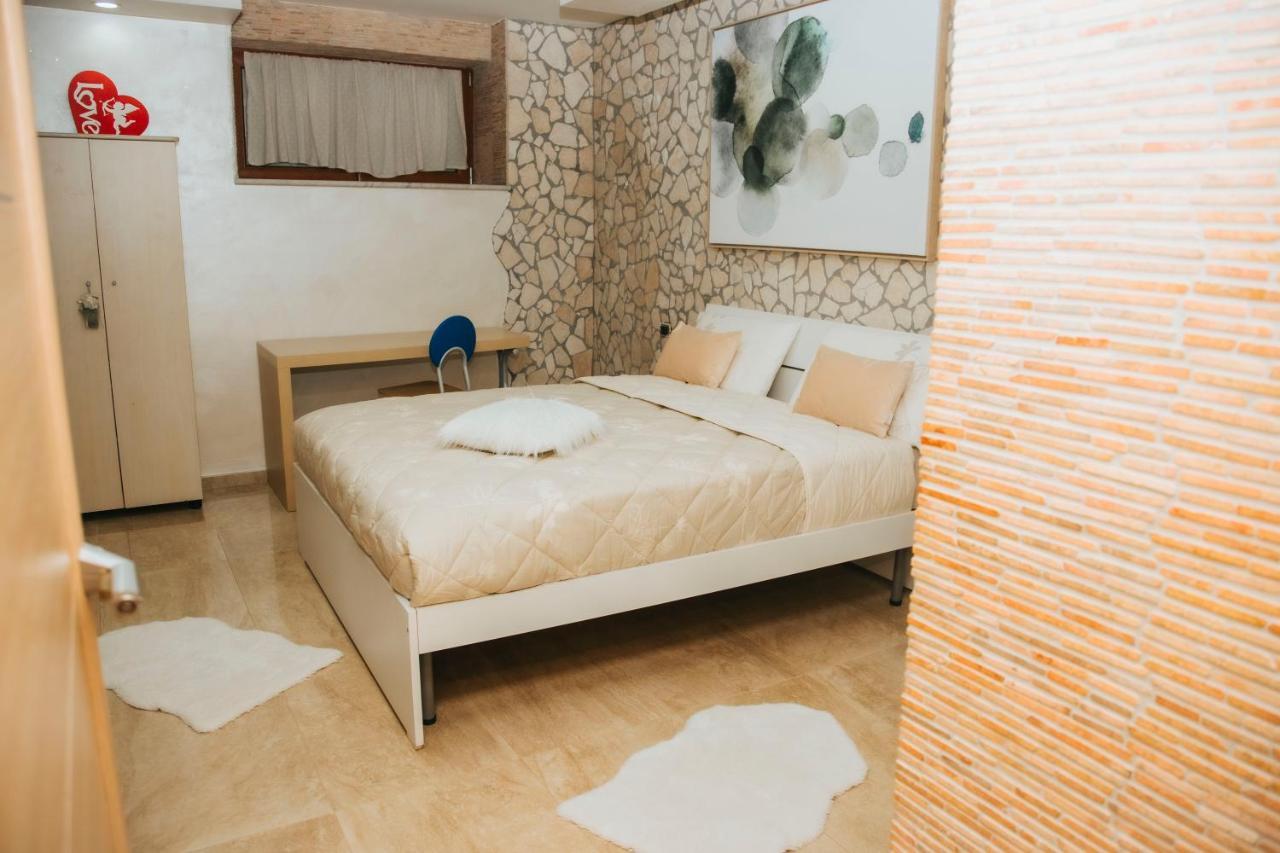 Villa Sweery Santa Maria a Vico Esterno foto