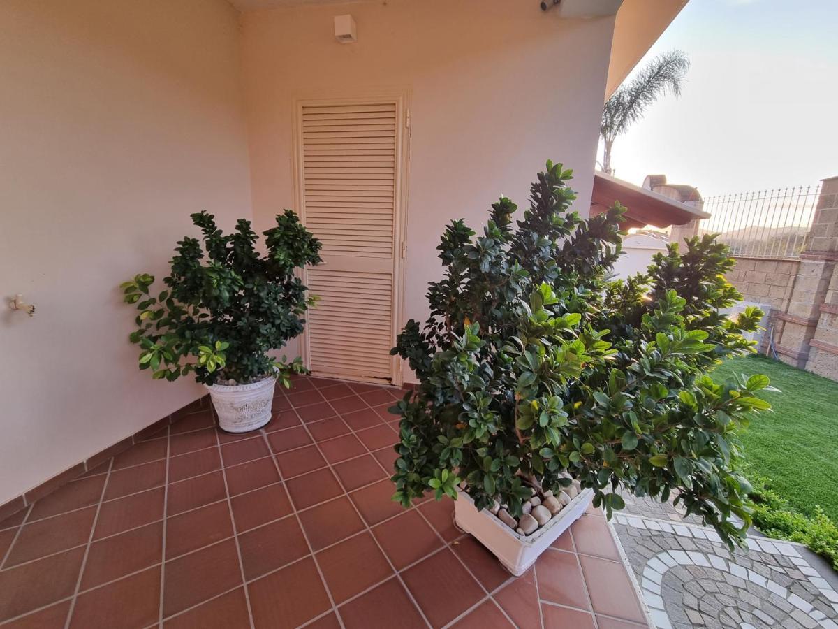 Villa Sweery Santa Maria a Vico Esterno foto